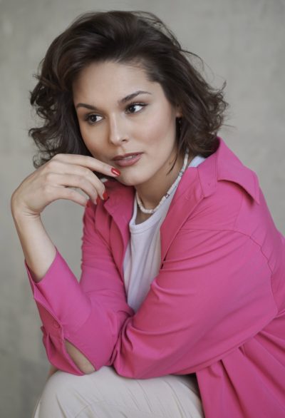 Актрисы - Александра  Белоглазова | Актеры КАлашниковой